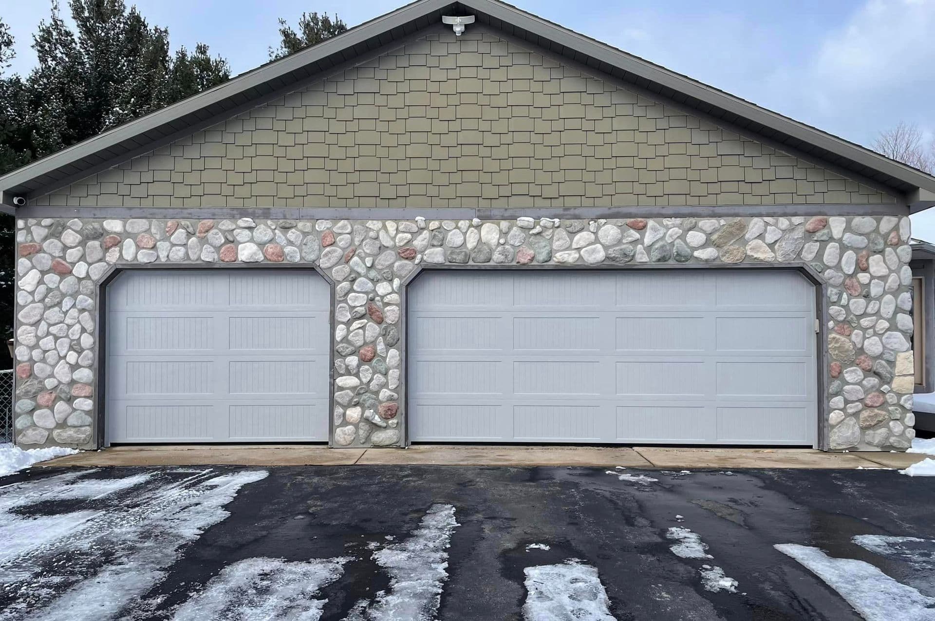 Double-bay install